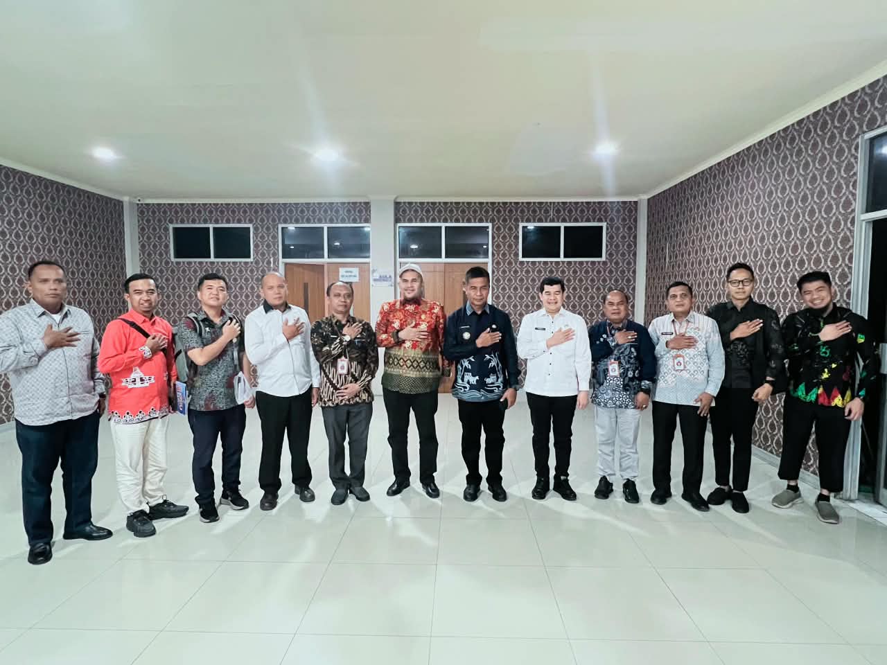 Bupati Kampar Ahmad Yuzar Didampingi Sekda Menjadi Mentor PIM II Untuk 4 Kepala Dinas
